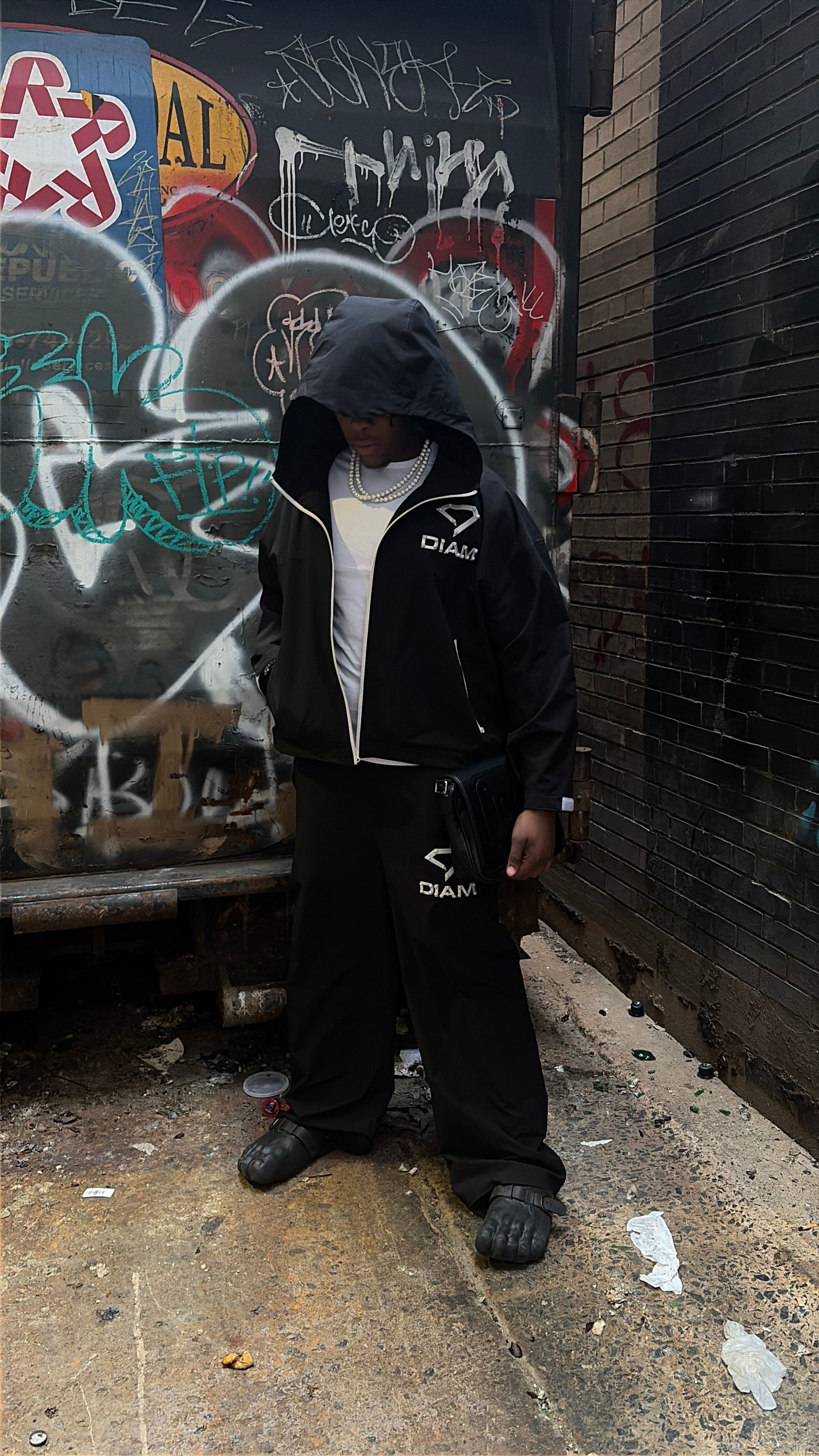 "DIAM" Diamond Studded Set